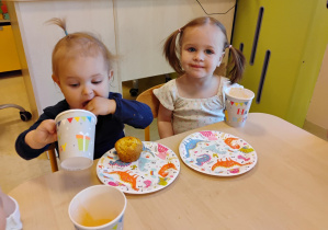 Zdjęcie 16 na 23