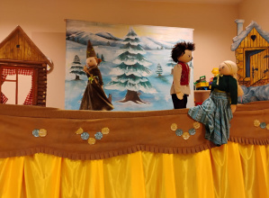 Teatrzyk pt.: "Dziadek Mróz"